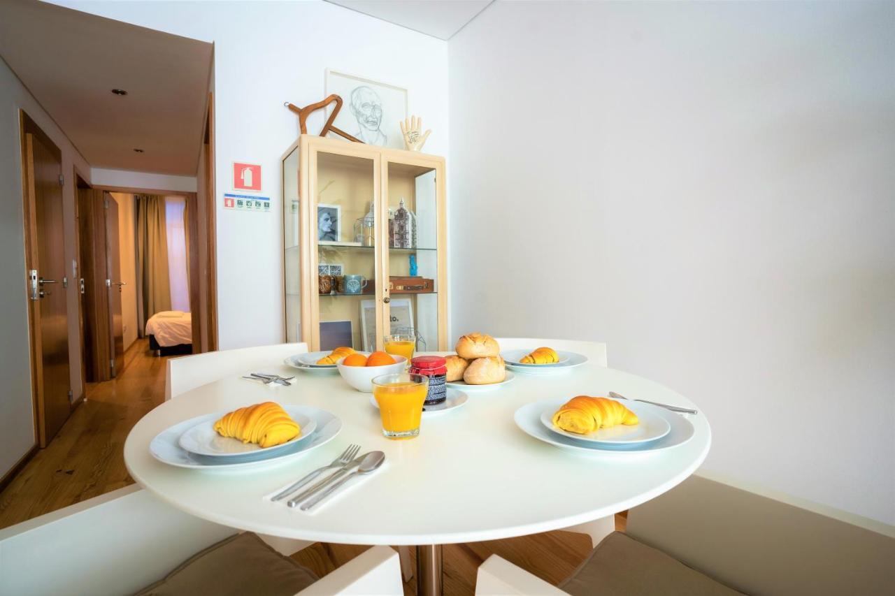 Downtown Porto Relaxed Apartment With Private Yard Exterior photo